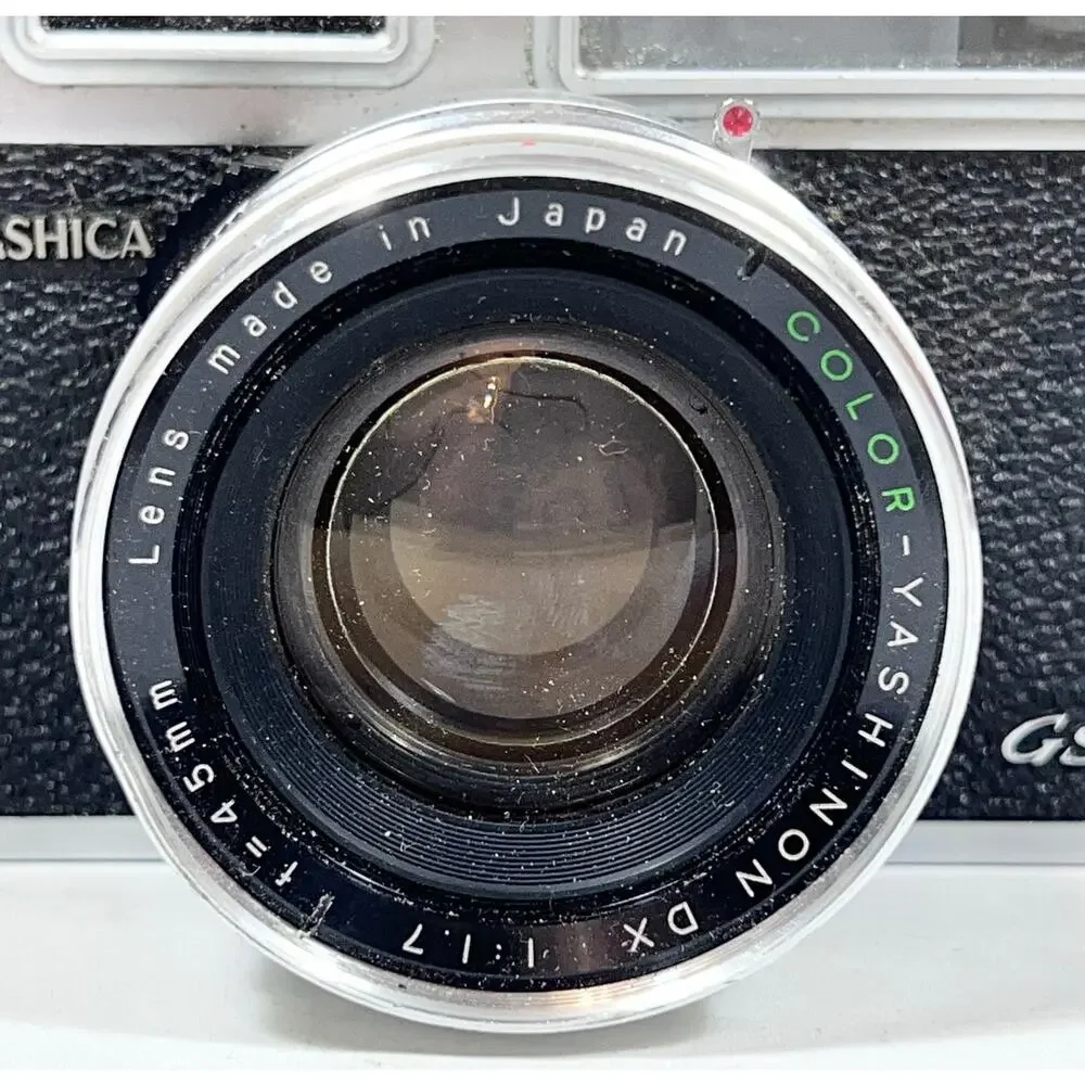 YASHICA Electro 35 GSN Rangefinder 35mm Film Camera w/45mm f/1.7 Lens Cases